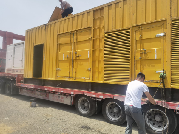 金凤除了负载情况和发动机维护,还有哪些因素会影响 200kw 柴油发电机的油耗?